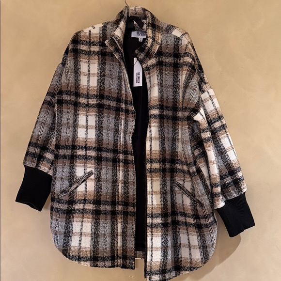 BB Dakota Jackets & Blazers - BB Dakota Steve Madden  Plaid Times Coat size M NWT